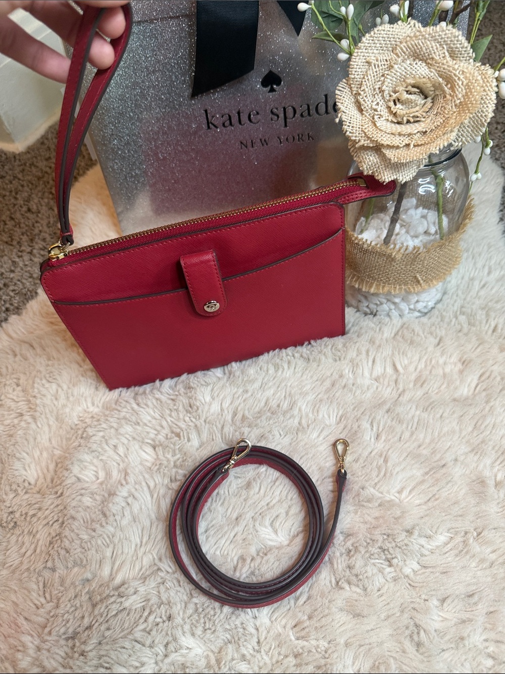 ✨ Kate Spade Laurel Way Hazy Rose Floral Large Roxanna Crossbody/Wrislet✨ - Picture 14 of 14